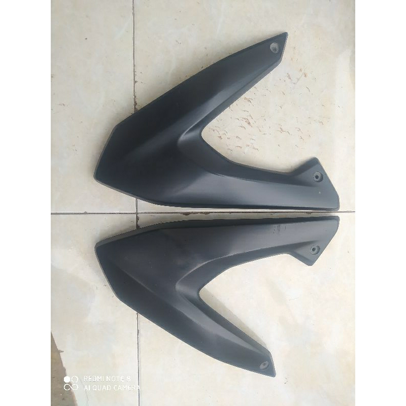 COVER SIDE SAMBUNGAN BODY BELAKANG X-RIDE XRIDE 125 ORIGINAL