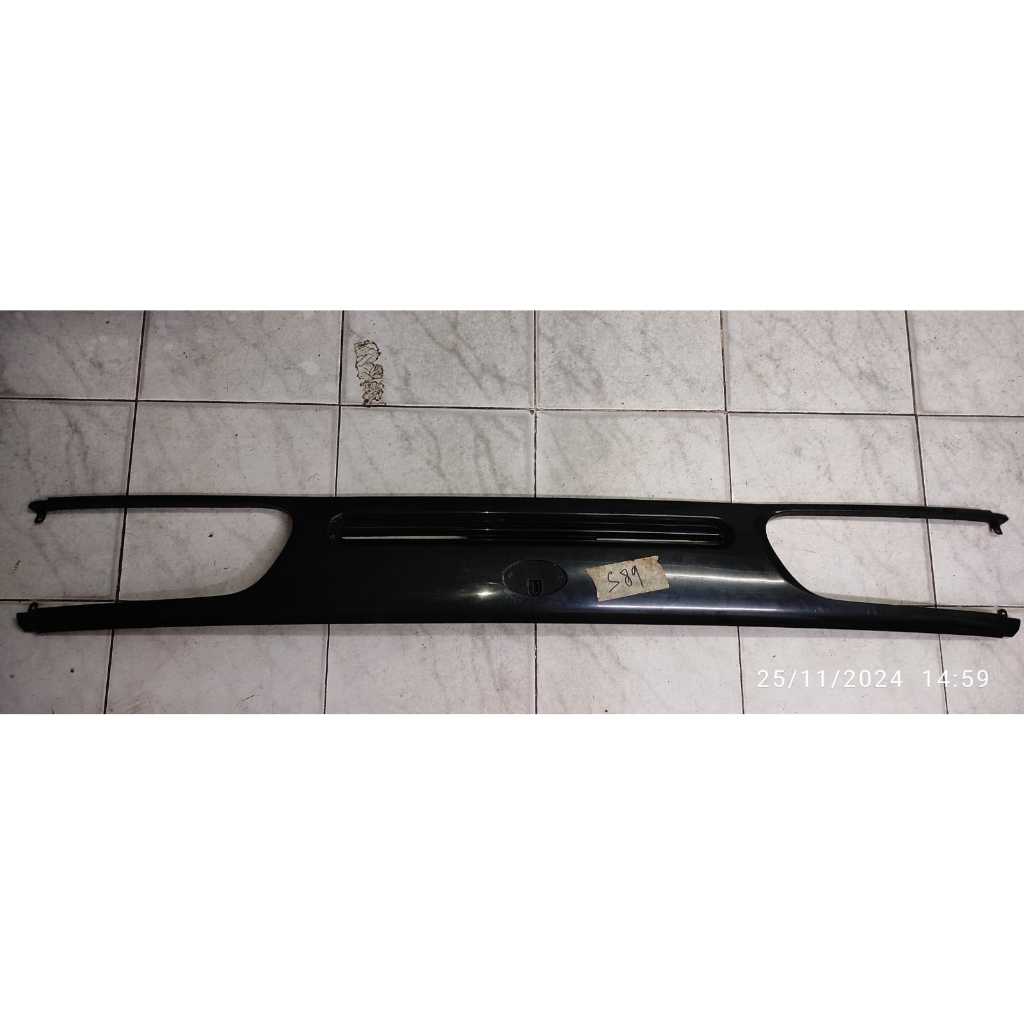 Grill Depan Zebra (Aftermarket) 5310187538000