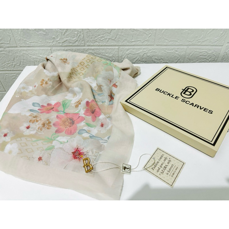 Buckle Scarves BOX