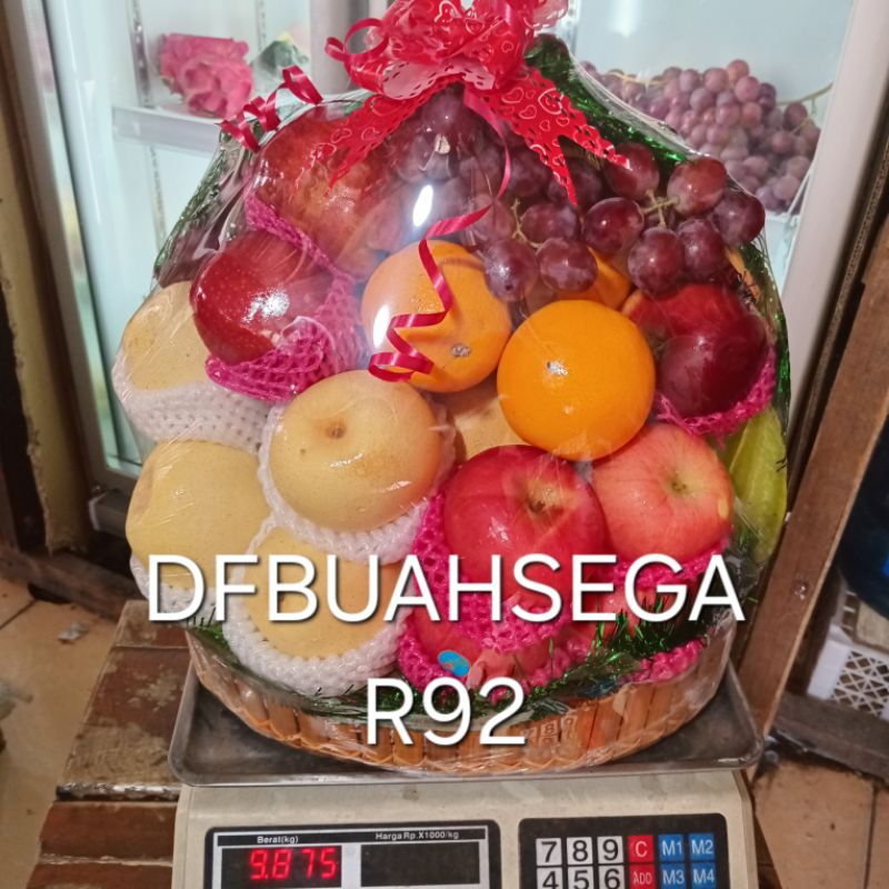 

parcel buah lengkap/buahnya segar segar