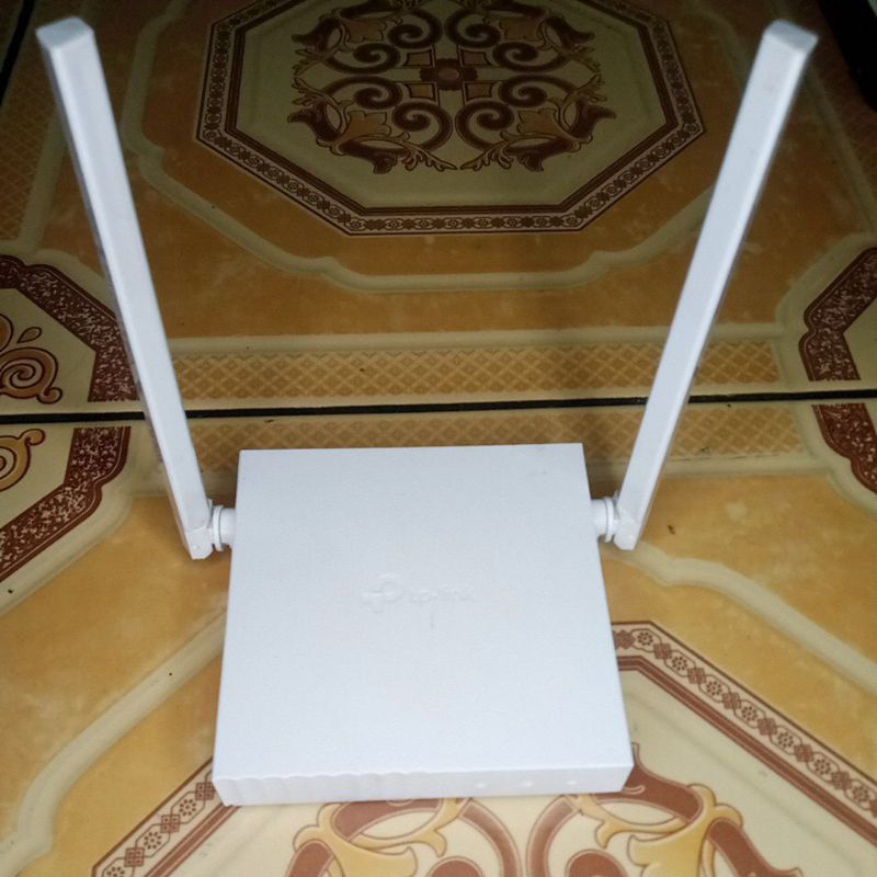 Router TP-Link WR844N