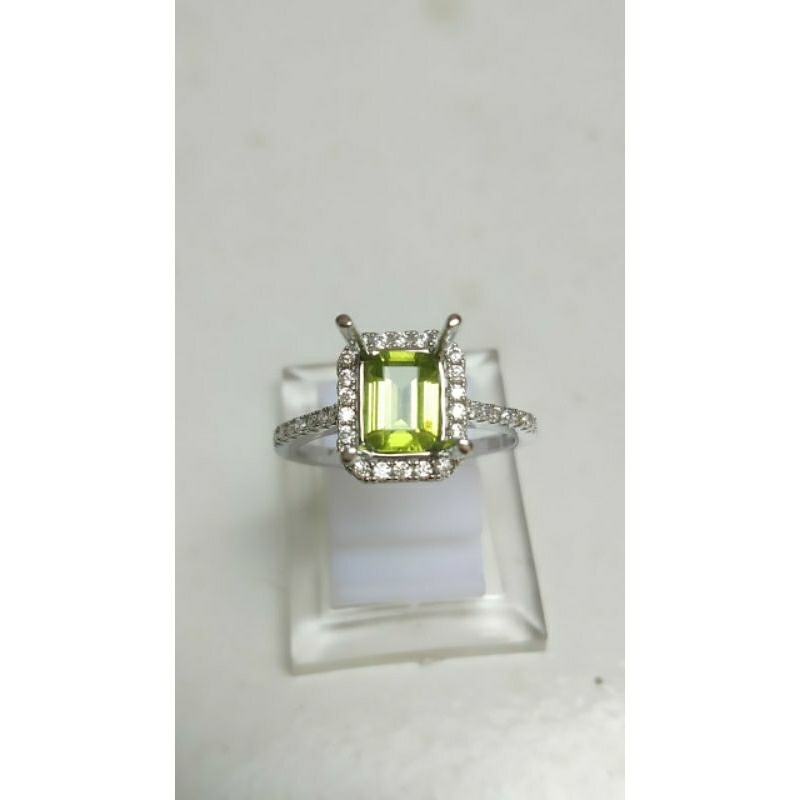natural peridote(peridote)ring perak 925 asli original,batu permata asli original garansi 100%
