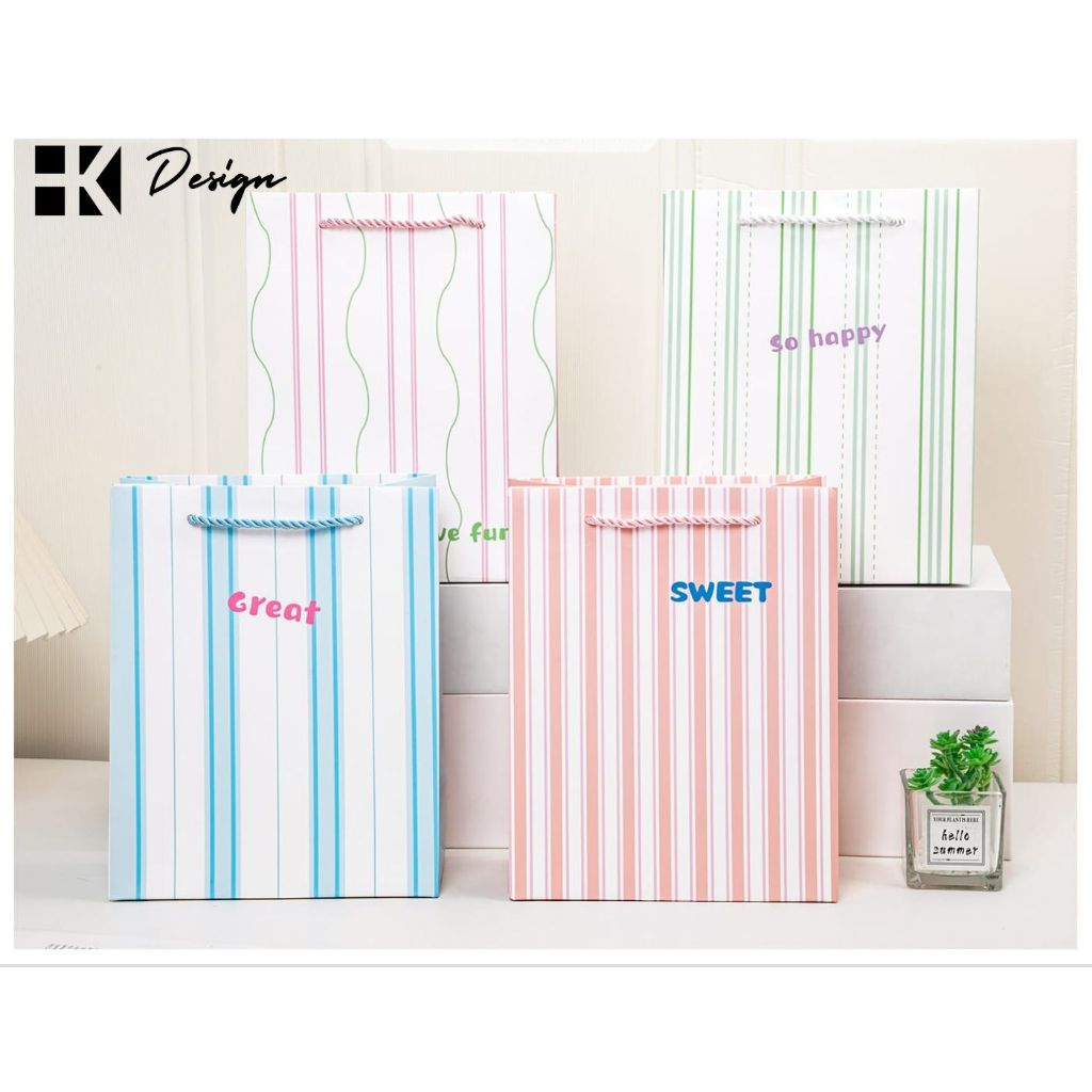 

[ SD-410 S ] Paperbag kertas tali motif 24.5X19.5X9.Tas Kado motif Paperbag Motif Goodie Bag