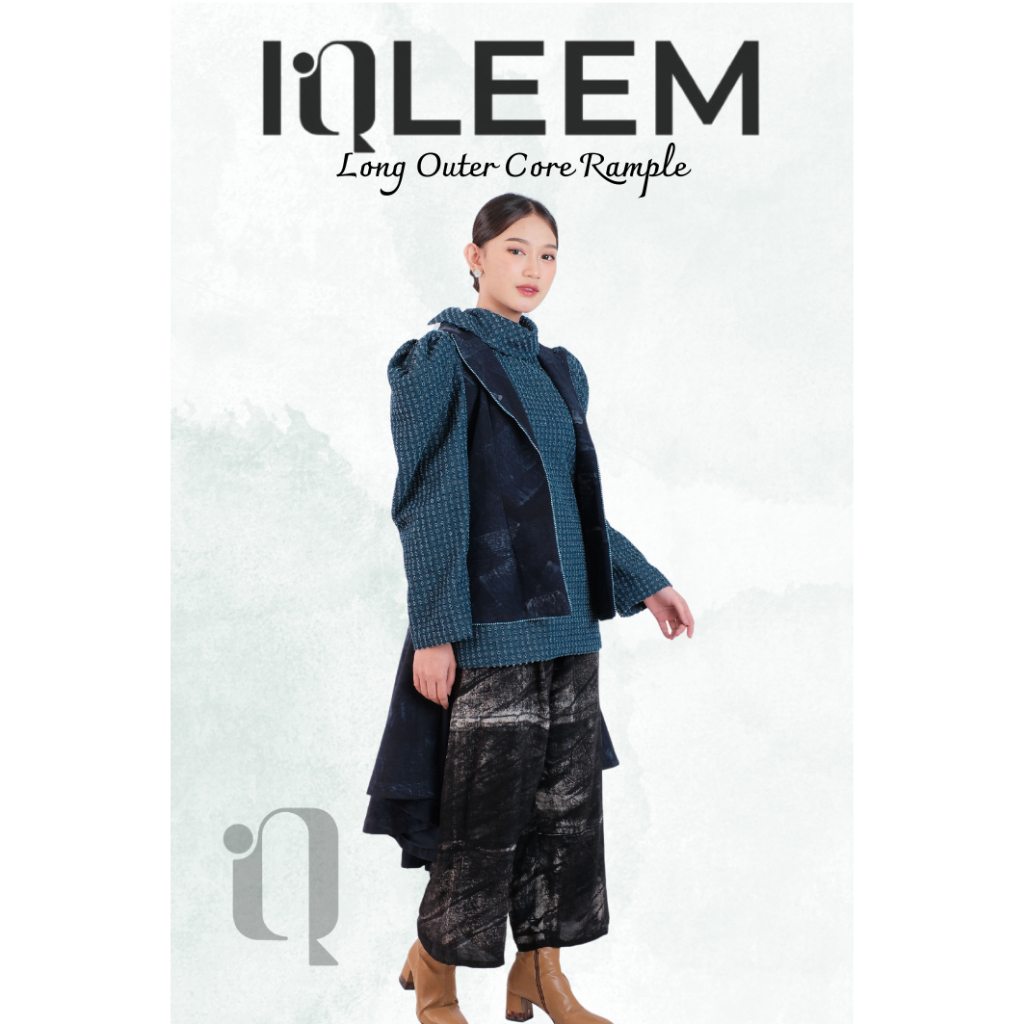 IQLEEM Long Outer Butterfly Core Bahan Cutton Motif Navy Abstrak