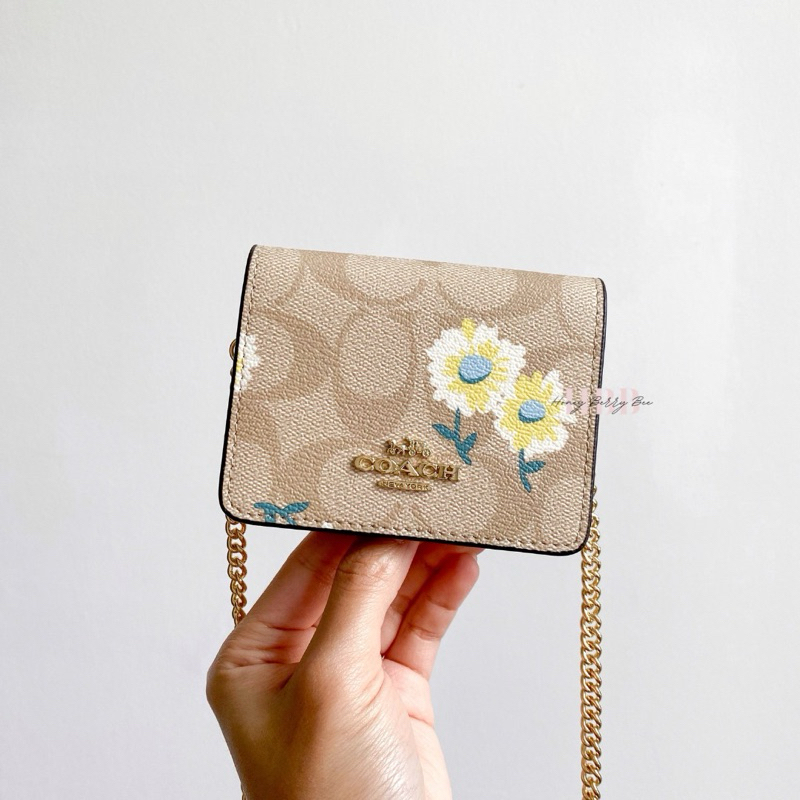 [CLEARANCE SALE] Wild Flower Mini Wallet on Chain