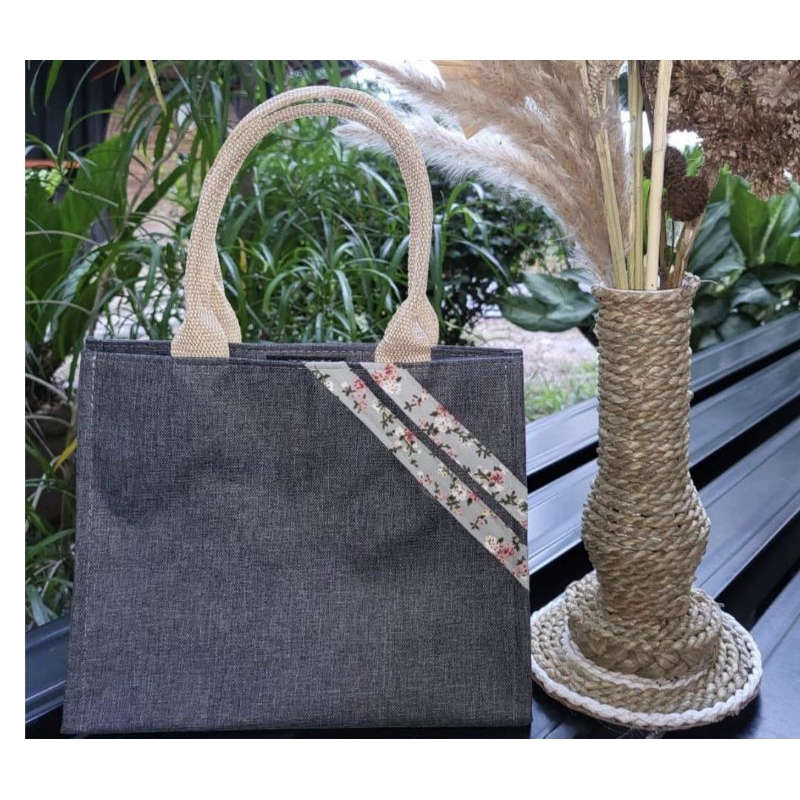 Tas Goodiebag/Tas Bekal/Hampers/Souvenir Pernikahan/