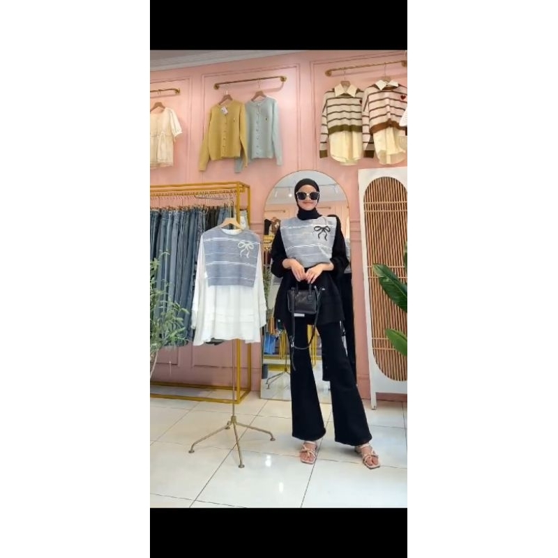 atasan winody rompi pisah warna khusus hitam dan putih