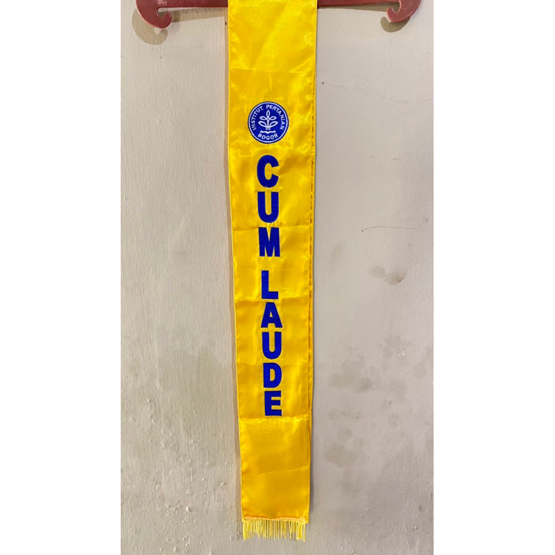 (preloved) Selempang Cumlaude IPB University D4/S1/S2/S3