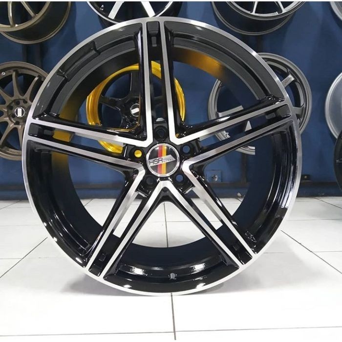 Velg Mobil Ring 20 HSR AUGSBURG R20 LEBAR 8,5/9,5 PCD 5X112 ET45 BMF
