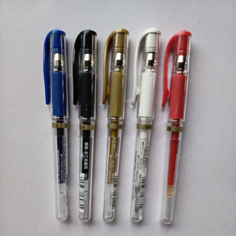 

Pen Uniball signo UM-153