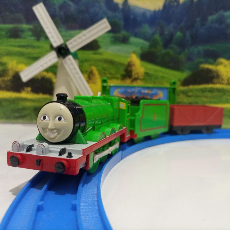 Takara Tomy Kereta Plarail Henry (Thomas Series)