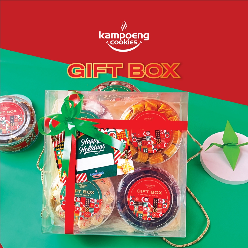 

Kampoeng Cookies Gift Box 2 500 gram | Hampers Tahun Baru