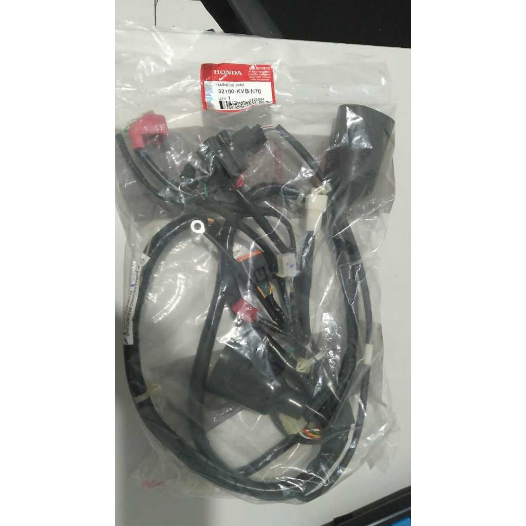 32100-KVB-N70 Kabel body Vario 110 karbu pertama