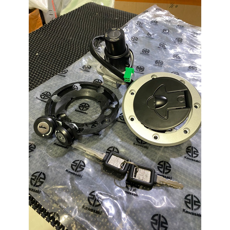 Kunci kontak fullset ninja ss ninja r