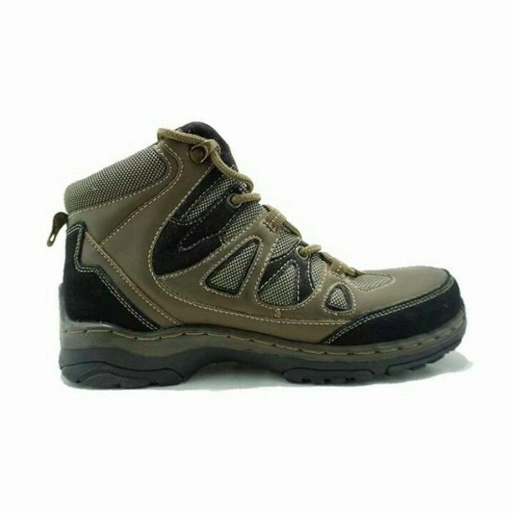 Sepatu Gunung Pria WEIDENMANN STINGER B01 OLV