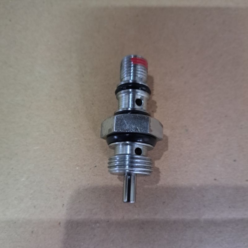 nepel valve pompa power steering panther 2.5cc.originil