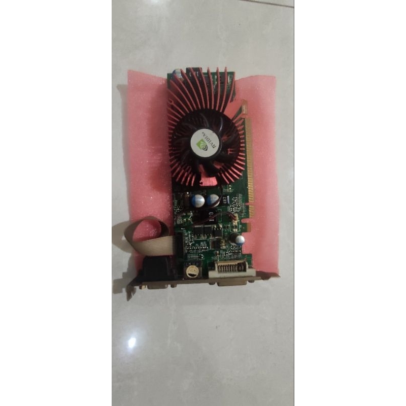 VGA Nvidia GT 220 LT 1Gb ddr3