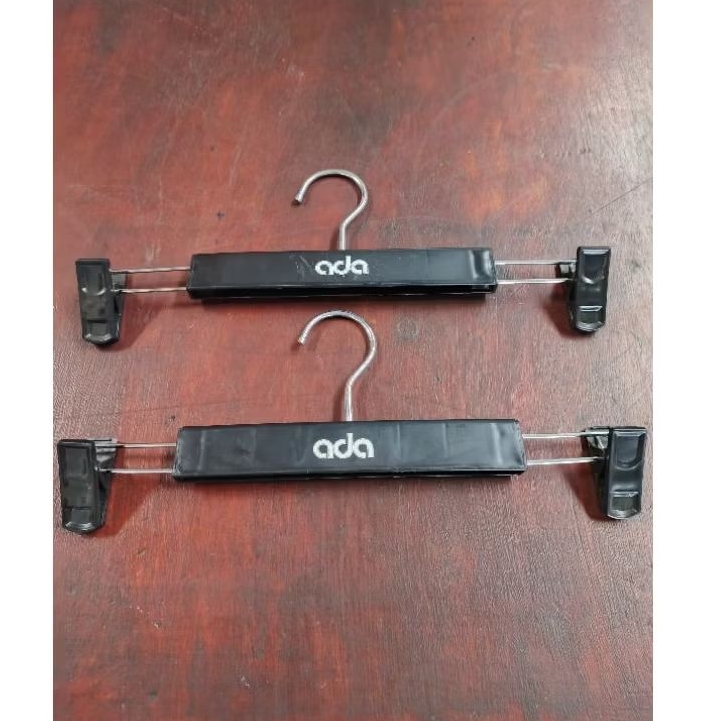 Hanger Besi Jepit Distro & Hanger Baju / Celana Gantungan Baju Jepit