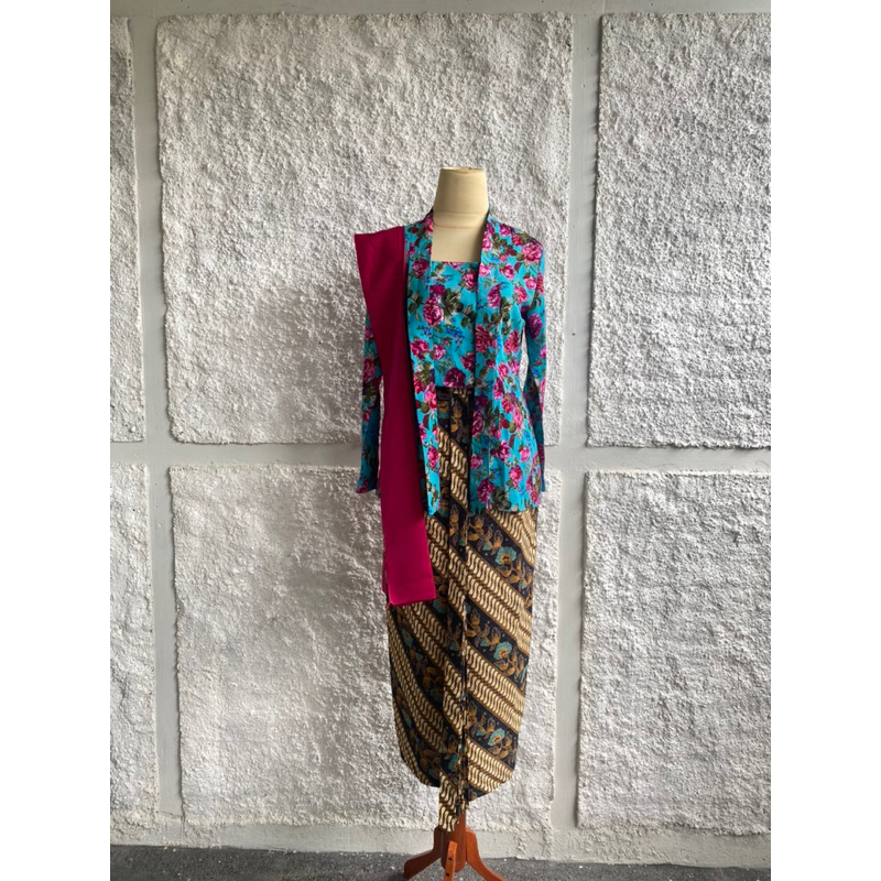 SEWA KEBAYA KUTU BARU JADUL MOTIF