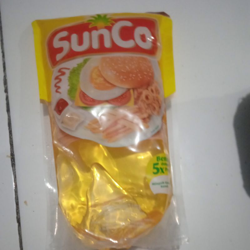 

Minyak goreng SunCo 1liter kemasan refill masa kadaluarsa lama