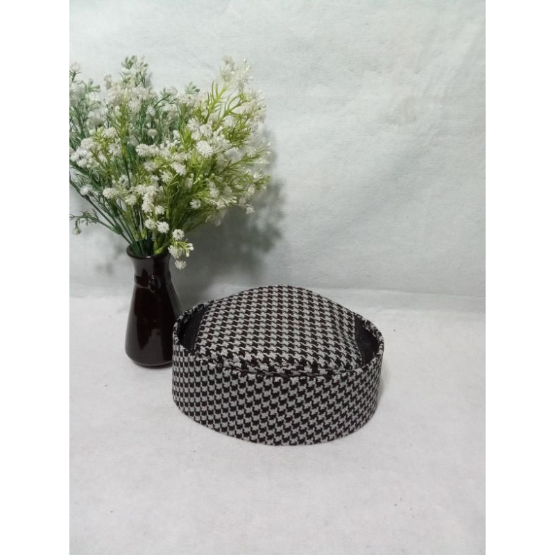 SONGKOK/PECI MOTIF SUSUN)TINGKAT