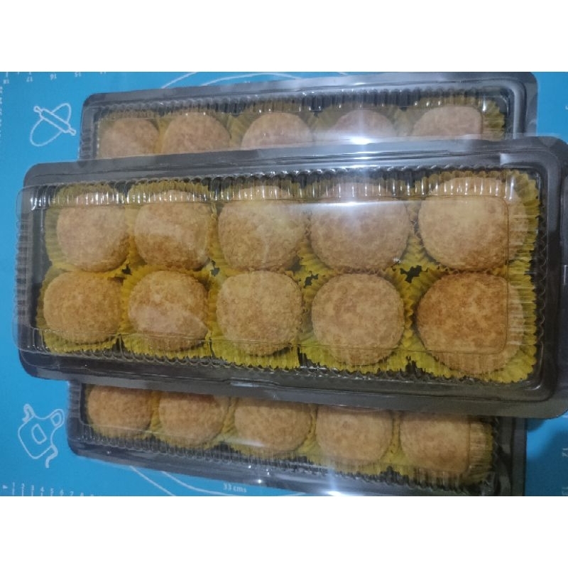 

Soes Crunchy / Choux Au Craqueline