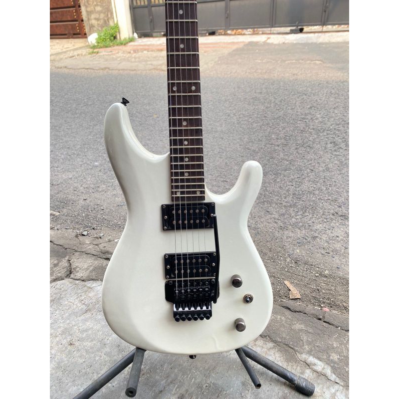 Ibanez JS series white custom