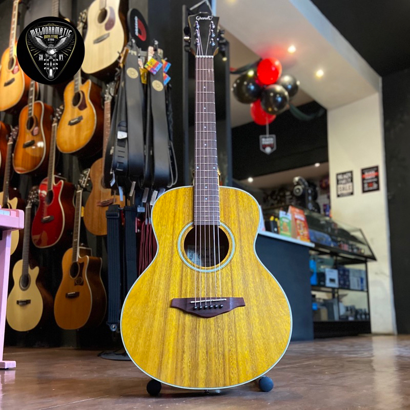 GITAR AKUSTIK GRANDE GW38K NS