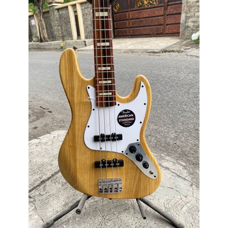 Bass Fender Jazz natural custom