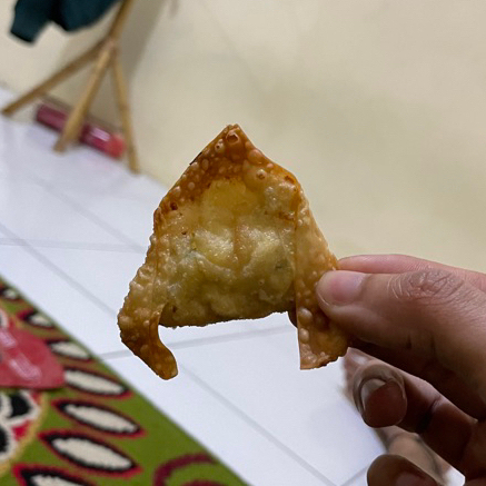 

Lumpia Luar Angkasa