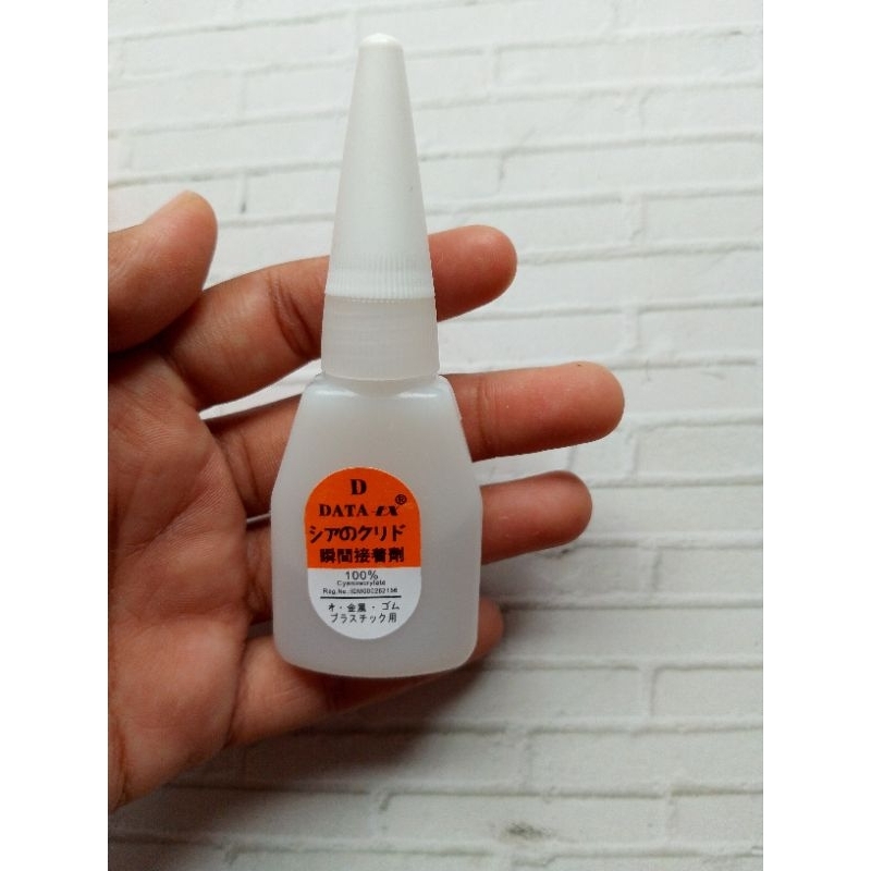 

LEM DATA CAIR 15 ML/ LEM KOREA/ LEM PUTIH