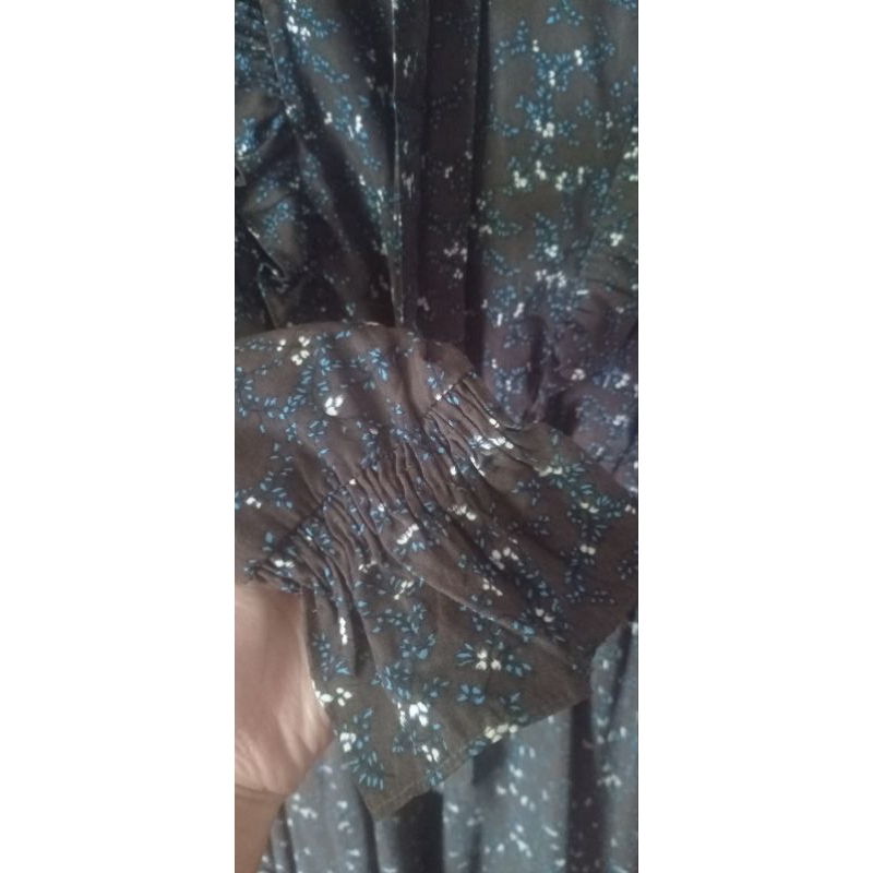 Preloved dress premium motif bunga kecil