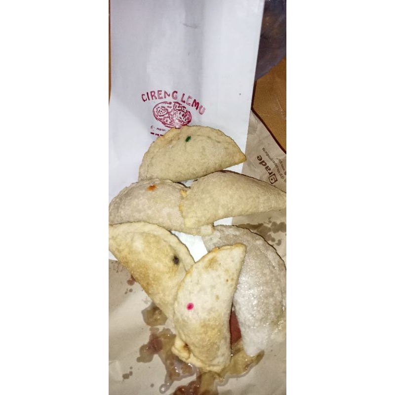 

CIRENG ISI BAKSO PEDES