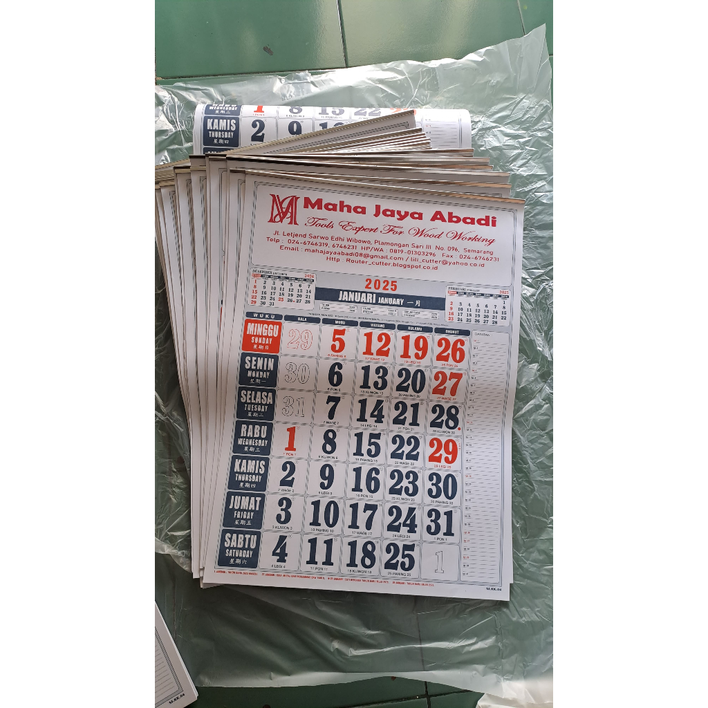 

PRE ORDER Kalender Dinding SI KK 04 Plus Custom Desain Sablon 1 Warna