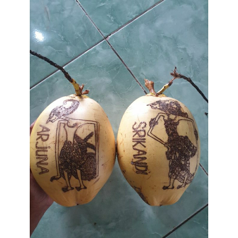 kelapa-gading lukis ukir ,buat,bumil,ibu,hamil,ke,7,bulan