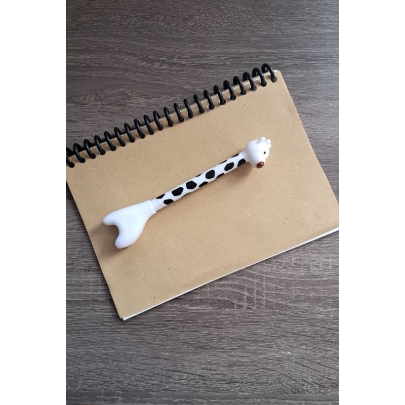 

Notebook Buku Catatan dengan Pulpen Jerapah Estetik Lucu!