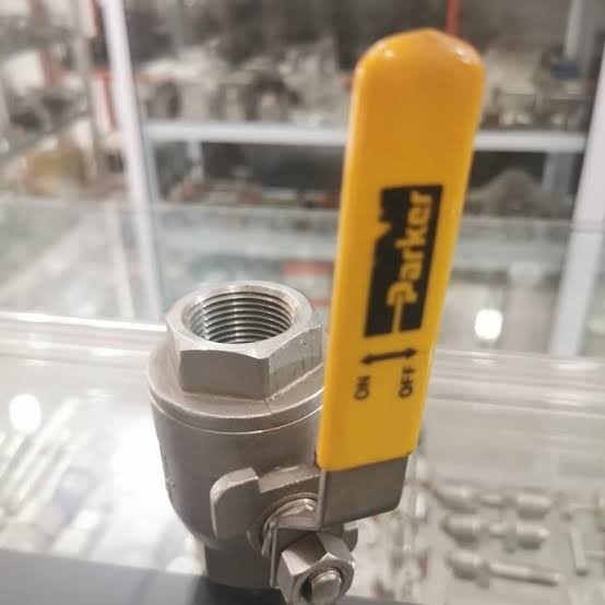 Ball valve 1/2" NPT 2000 psi Parker