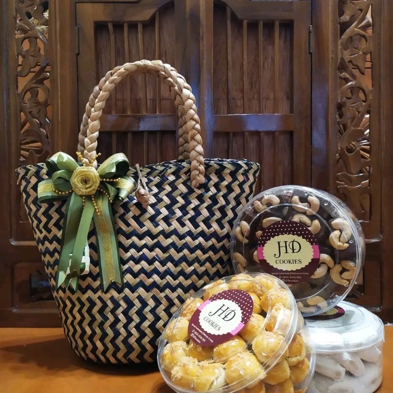 TAS PURUN SAISA anyaman purun hampers kalimantan goodie bag hampers