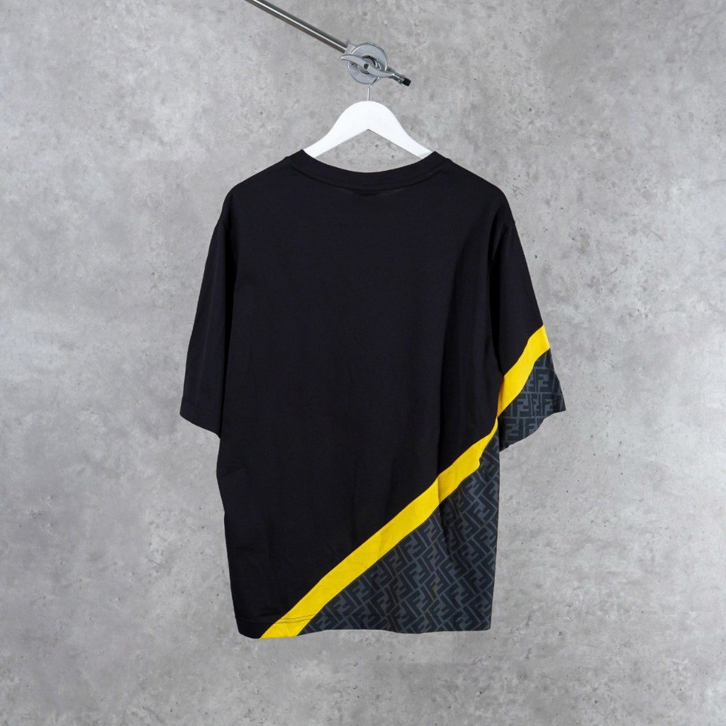 Kaos FENDI FF DIAGONAL BLACK YELLOW HALF BLACK TSHIRT 100% ORIGINAL