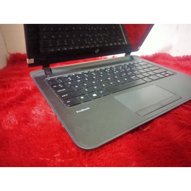 Elegan laptop touchscreen hp pro 11 G2 core i3 GEN 6+RAM 8 SSD 128 joss