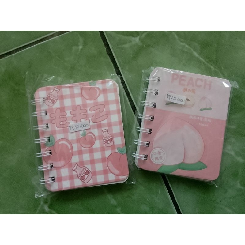 

Buku kecil | Buku catatan mini