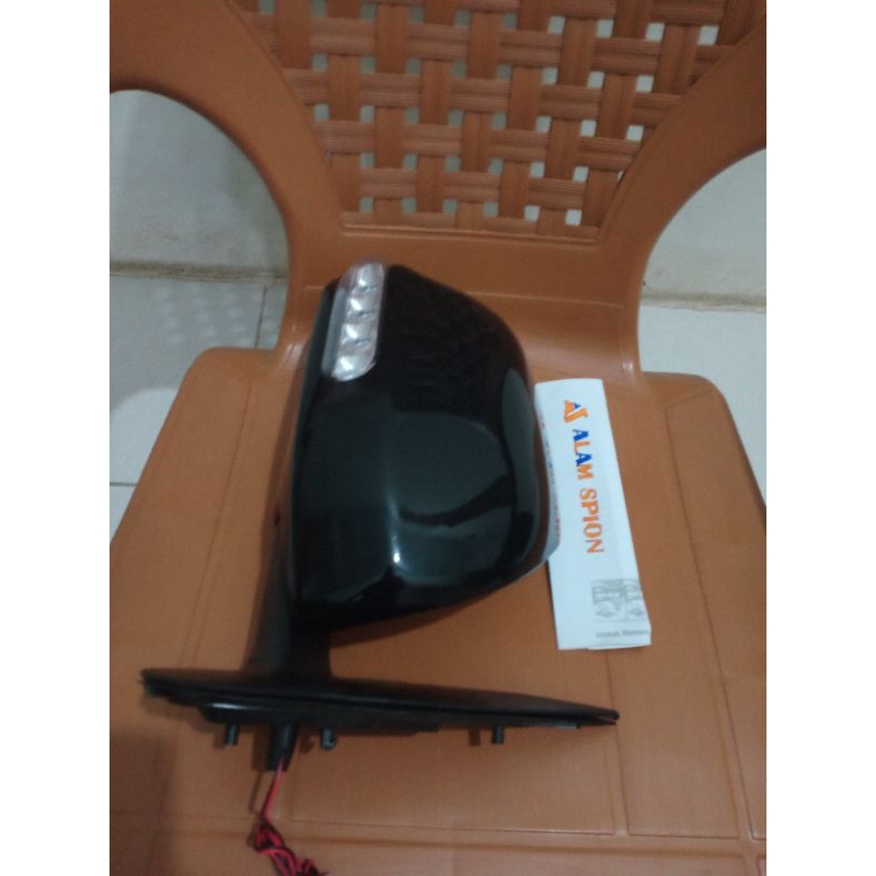 spion mobil Rush Terios TS kanan manual