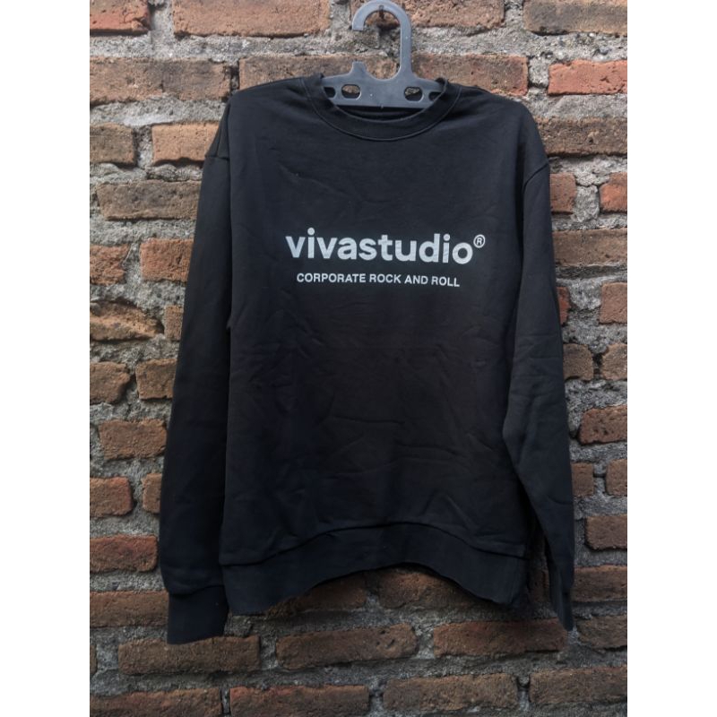 sweater vivastudio