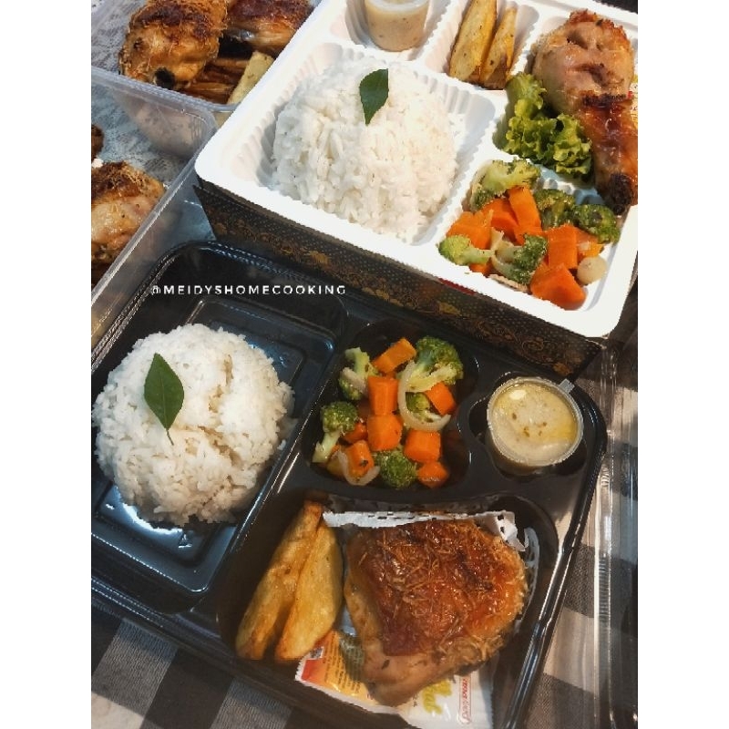 

Paket Nasi Box Ayam Panggang Keju