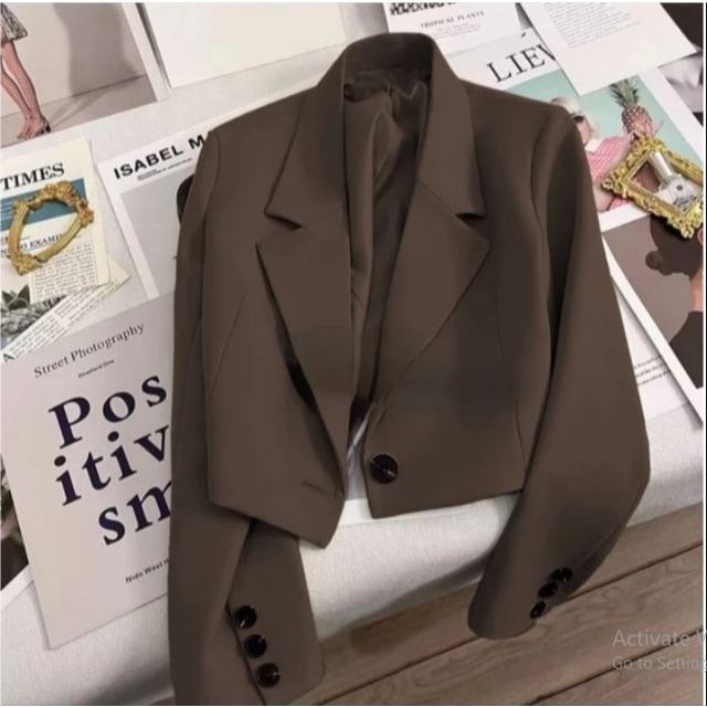 Blazer Crop Top Wanita Import Casual Korean Style Outer Panjang Cropped Blazer Blazer Crop Cewe