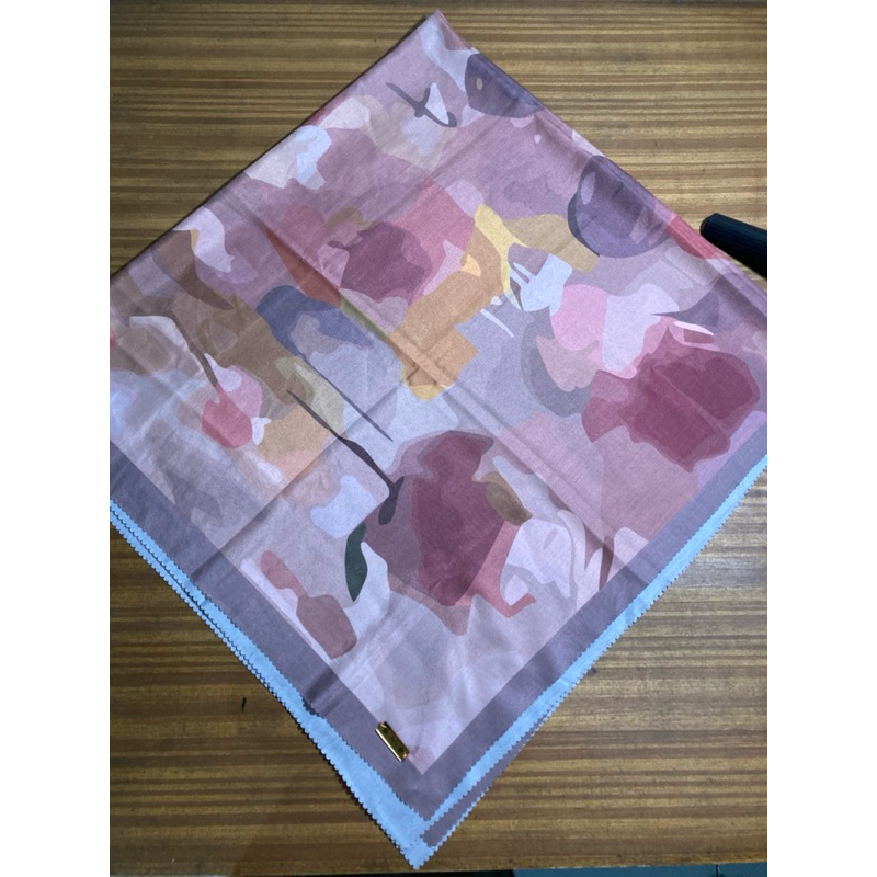 PRELOVED SISSY HIJAB MOTIF SEGI EMPAT MURAH