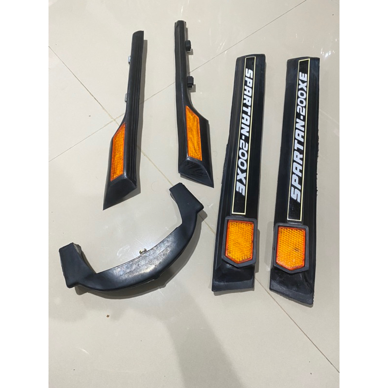 trim spartan / karet trim vespa spartan set lengkap
