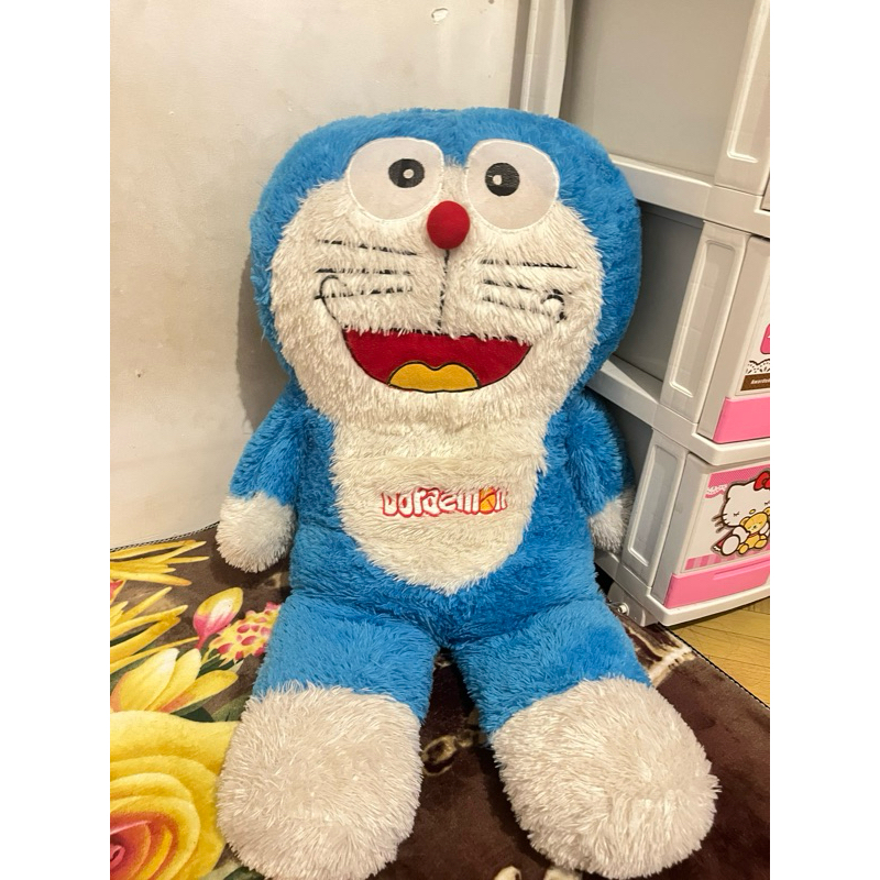 Boneka doraemon jumbo preloved