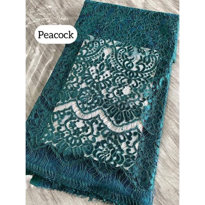 kain kebaya brokat metalik double pinggiran untuk ukuran 2 kebaya