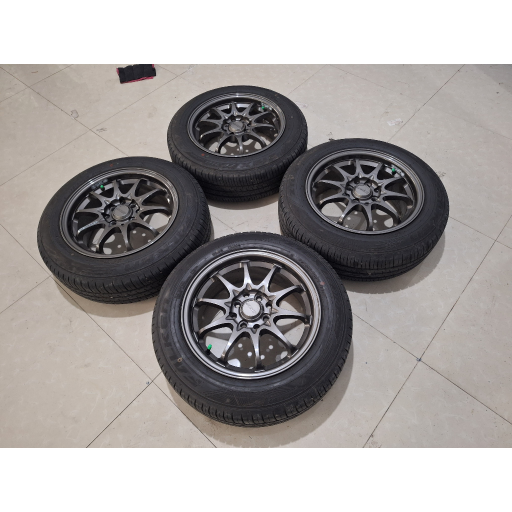 Velg Mobil Bekas Ring 15 Lubang Baut 4 RAYS CE28 R15X6,5 H8X100-114,3 BAN 175 65 R15
